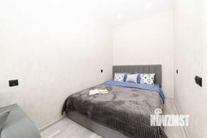 1-к квартира, посуточно, 40м2, 23/25 этаж