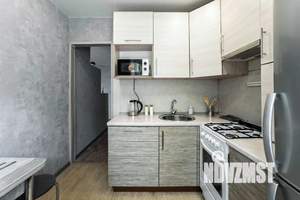 3-к квартира, посуточно, 52м2, 1/1 этаж