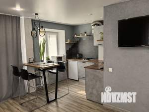 Студия квартира, посуточно, 36м2, 1/5 этаж