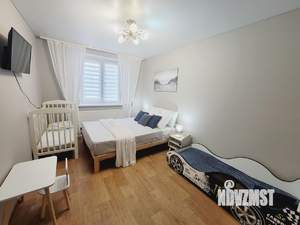 3-к квартира, посуточно, 70м2, 1/1 этаж