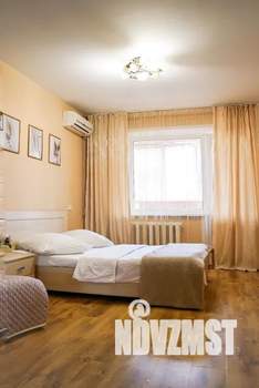 1-к квартира, посуточно, 36м2, 8/10 этаж