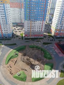 Студия квартира, посуточно, 35м2, 19/24 этаж