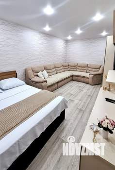 1-к квартира, посуточно, 35м2, 2/10 этаж