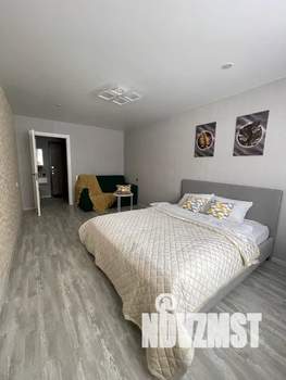 1-к квартира, посуточно, 37м2, 1/9 этаж