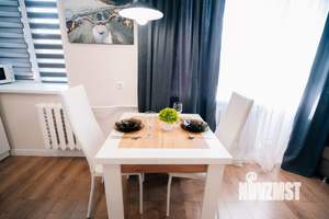 Студия квартира, посуточно, 35м2, 3/5 этаж