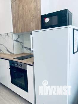 2-к квартира, посуточно, 34м2, 14/24 этаж