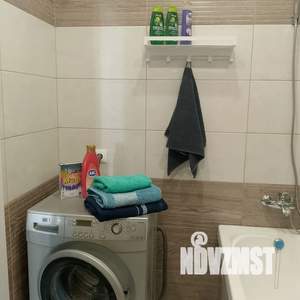 Студия квартира, посуточно, 28м2, 17/24 этаж