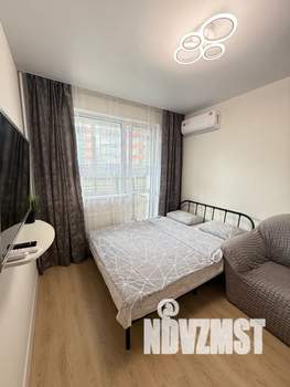 1-к квартира, посуточно, 38м2, 2/23 этаж