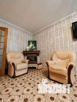 2-к квартира, посуточно, 65м2, 1/10 этаж