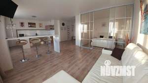 1-к квартира, посуточно, 64м2, 1/1 этаж