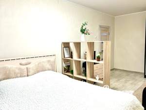 1-к квартира, посуточно, 38м2, 6/9 этаж