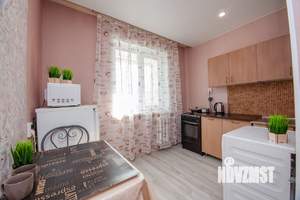 1-к квартира, посуточно, 36м2, 3/9 этаж