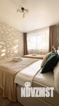 2-к квартира, посуточно, 48м2, 1/1 этаж