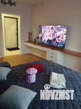 1-к квартира, посуточно, 42м2, 1/9 этаж