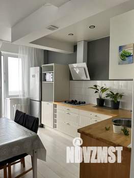 1-к квартира, посуточно, 54м2, 8/9 этаж