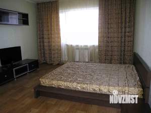 2-к квартира, посуточно, 65м2, 1/1 этаж