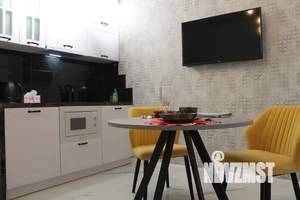 1-к квартира, посуточно, 40м2, 6/9 этаж