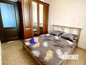 3-к квартира, посуточно, 65м2, 1/1 этаж