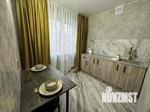 1-к квартира, посуточно, 50м2, 1/1 этаж