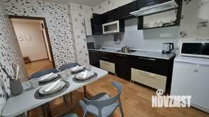 1-к квартира, посуточно, 46м2, 6/10 этаж