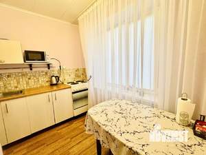 1-к квартира, посуточно, 28м2, 1/9 этаж