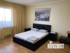 2-к квартира, посуточно, 65м2, 1/1 этаж