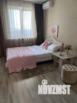 1-к квартира, посуточно, 42м2, 1/1 этаж