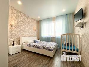 1-к квартира, посуточно, 65м2, 1/1 этаж