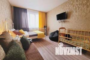 1-к квартира, посуточно, 43м2, 6/10 этаж