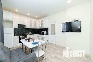 2-к квартира, посуточно, 62м2, 1/1 этаж