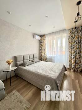 2-к квартира, посуточно, 70м2, 1/14 этаж