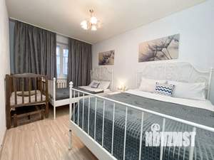 3-к квартира, посуточно, 60м2, 3/9 этаж