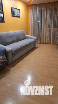 2-к квартира, посуточно, 48м2, 1/5 этаж