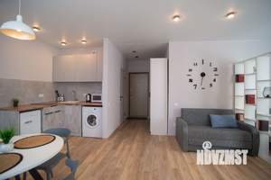 Студия квартира, посуточно, 45м2, 1/19 этаж