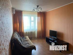 1-к квартира, посуточно, 35м2, 9/10 этаж
