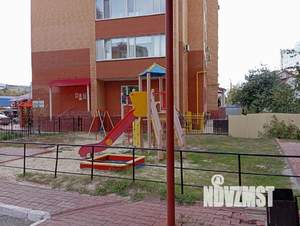 Студия квартира, посуточно, 40м2, 2/9 этаж