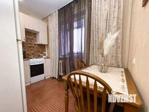 1-к квартира, посуточно, 35м2, 7/10 этаж