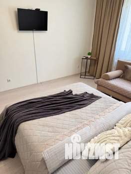 1-к квартира, посуточно, 40м2, 4/9 этаж