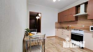 1-к квартира, посуточно, 51м2, 1/1 этаж