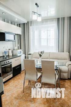 1-к квартира, посуточно, 48м2, 6/10 этаж