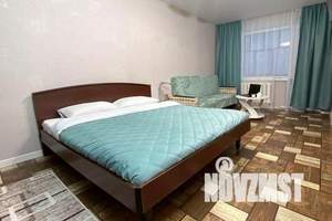 1-к квартира, посуточно, 38м2, 1/10 этаж