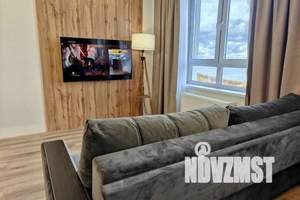 1-к квартира, посуточно, 35м2, 8/18 этаж