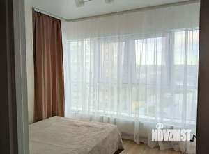 2-к квартира, посуточно, 42м2, 21/24 этаж
