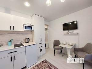 1-к квартира, посуточно, 18м2, 1/1 этаж