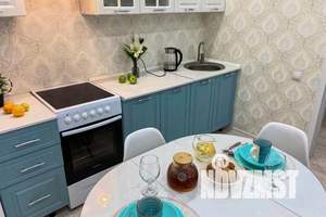 1-к квартира, посуточно, 38м2, 1/10 этаж