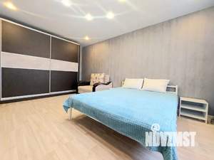 1-к квартира, посуточно, 38м2, 3/9 этаж