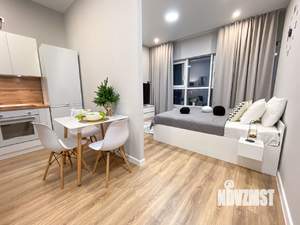 Студия квартира, посуточно, 30м2, 24/25 этаж