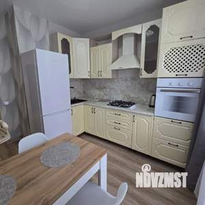 3-к квартира, посуточно, 60м2, 1/1 этаж