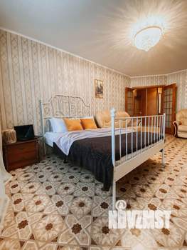 2-к квартира, посуточно, 65м2, 1/10 этаж