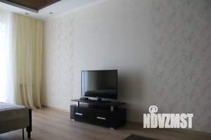 1-к квартира, посуточно, 53м2, 2/6 этаж